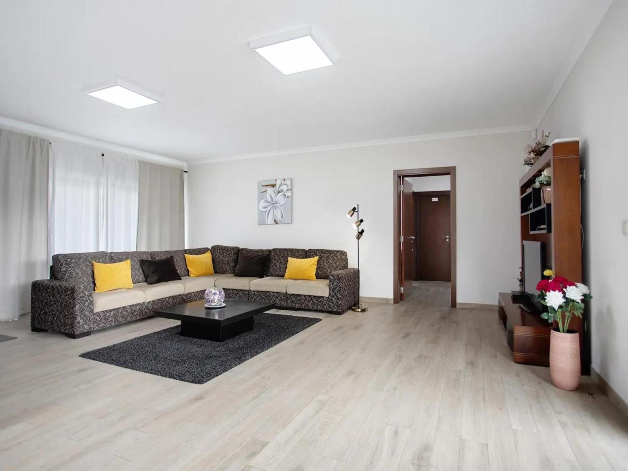 Alluring Villa With Private Pool, Garden And Coast Salir de Matos Exterior foto